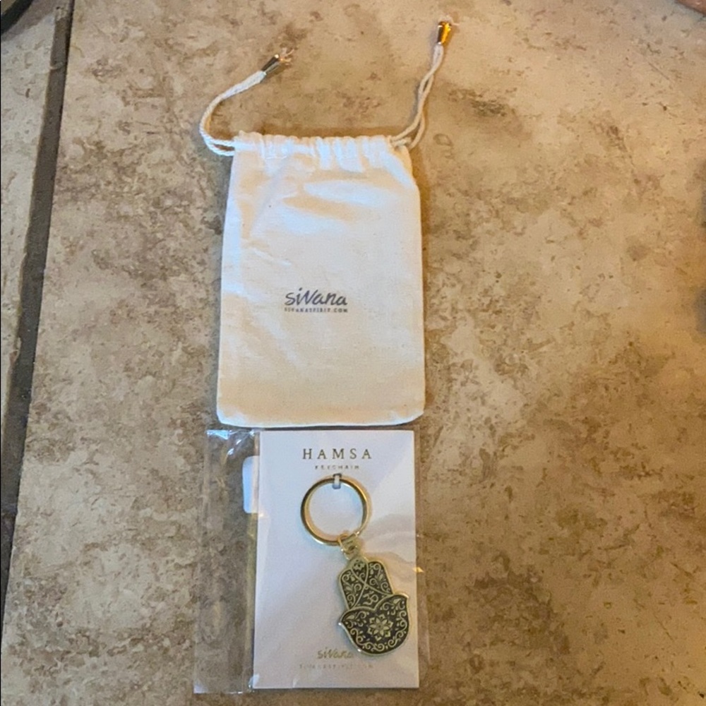 Gold Hamsa Keychain